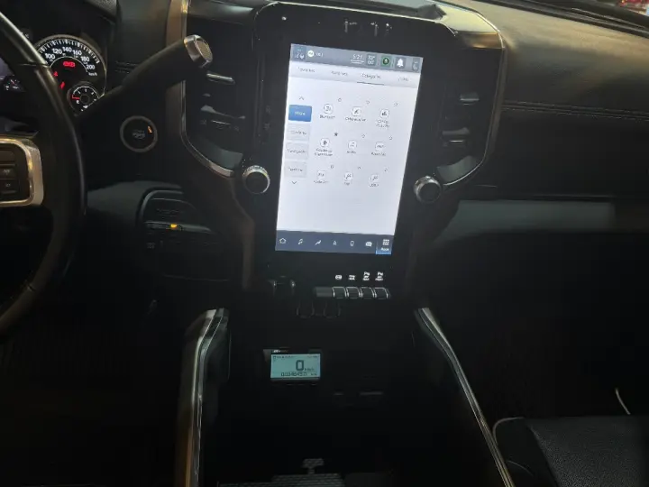 NOVA RAM 3500 LARAMIE