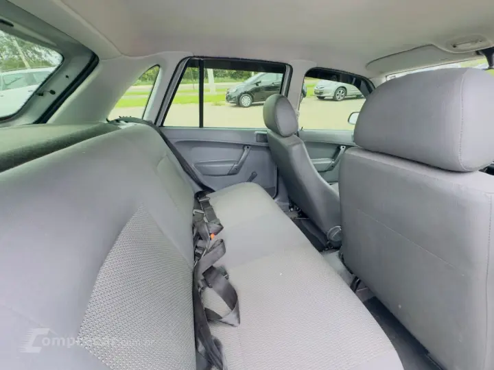 Gol 1.0 4P G4 TREND FLEX