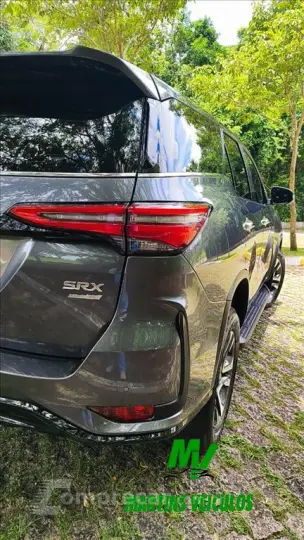 HILUX SW4 2.8 D-4d Turbo Diamond 7L 4X4