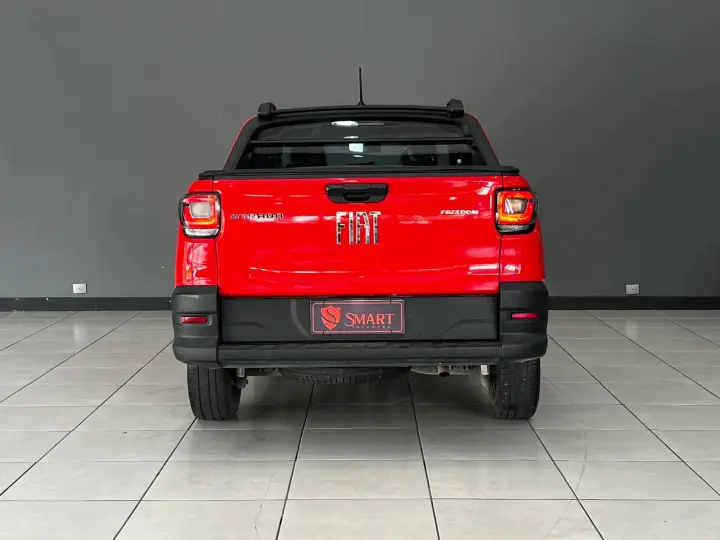 Strada Freedom 1.3 Flex 8V CD