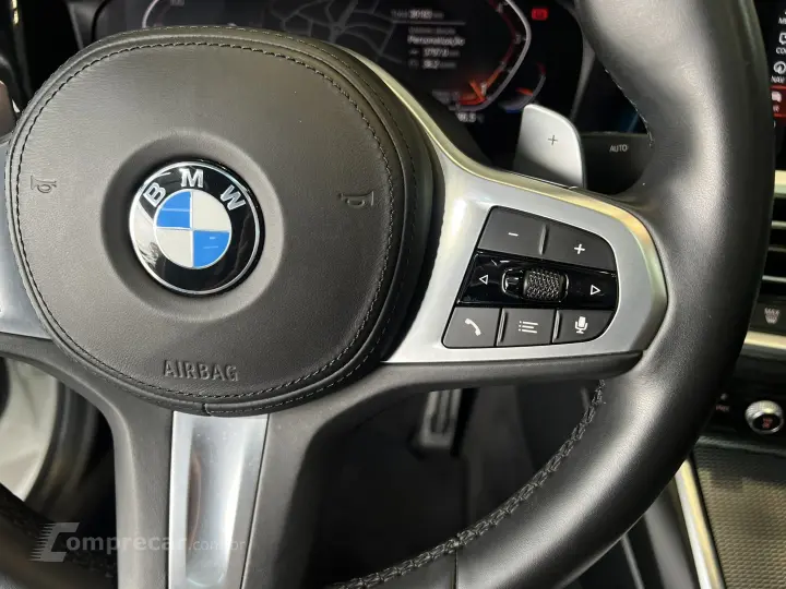 320i 2.0 16V TURBO GASOLINA M SPORT AUTOMÁTICO