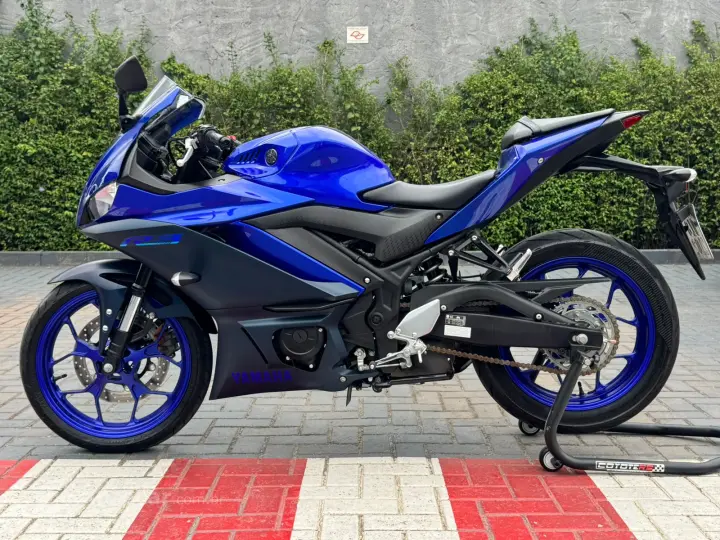 YZF R3 ABS
