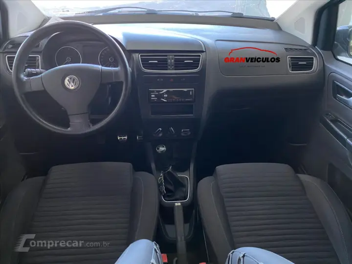 CROSSFOX 1.6 MI FLEX 8V 4P MANUAL