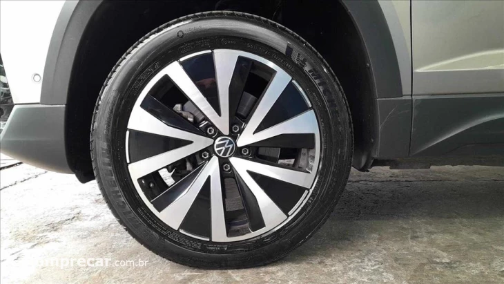 TAOS 1.4 250 TSI TOTAL FLEX HIGHLINE AUTOMÁTICO