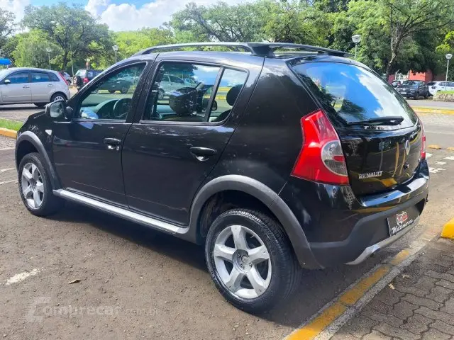 SANDERO - 1.6 STEPWAY 16V 4P MANUAL