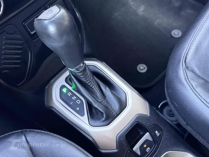 RENEGADE 1.8 16V Sport