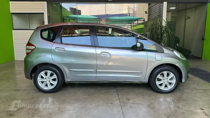 FIT 1.4 LX 16V