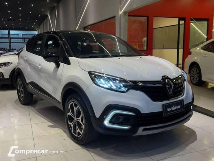 CAPTUR iconic