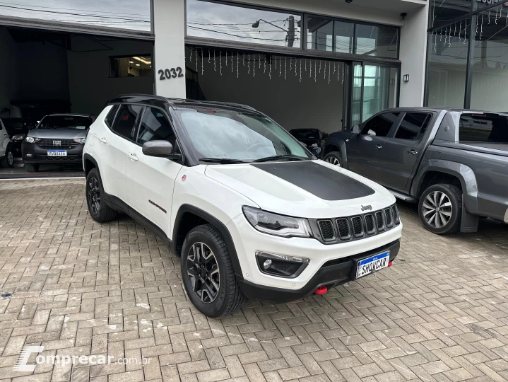 COMPASS 2.0 16V Trailhawk 4X4