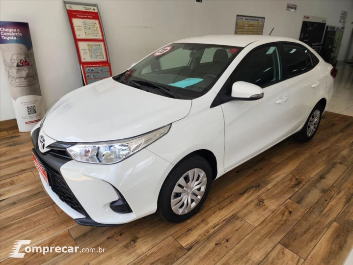 YARIS 1.5 16V FLEX SEDAN XL LIVE MULTIDRIVE