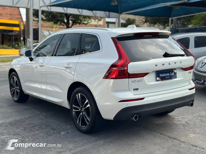 XC60 2.0 D5 Momentum AWD Geartronic