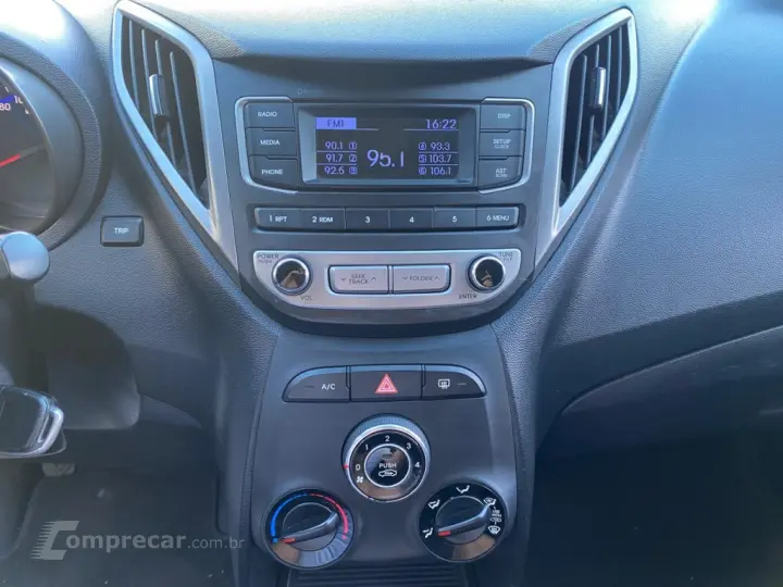 HB20 1.6 COMFORT PLUS 16V FLEX 4P MANUAL