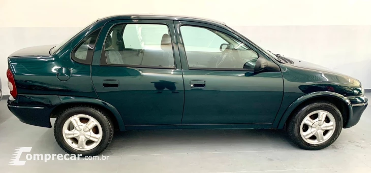 CORSA 1.6 MPFI Classic Sedan 8V