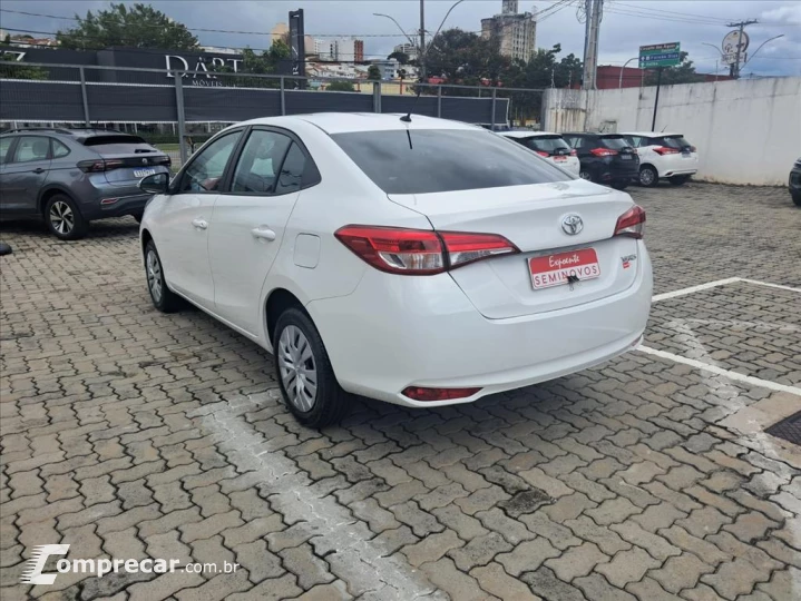 YARIS 1.5 16V FLEX SEDAN XL LIVE MULTIDRIVE