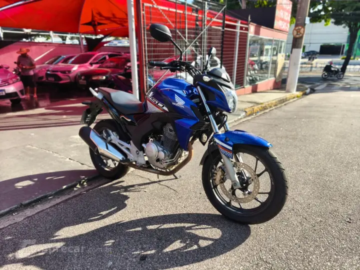 CB 250 F Twister Modelo sem Versão