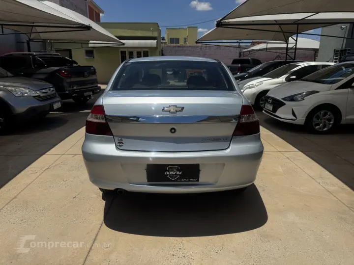 Prisma 1.4 4P LT ECONOFLEX