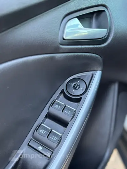 FOCUS 2.0 Titanium Plus 16V