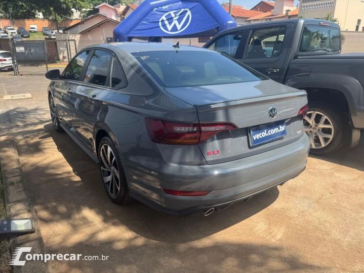 Jetta 2.0 4P 350 TSI GLI AUTOMÁTICO DSG