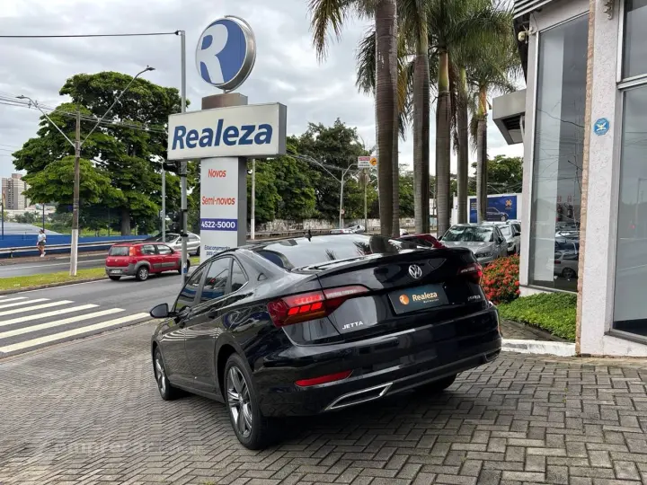 JETTA R-Line 250 TSI 1.4 Flex 16V Aut.