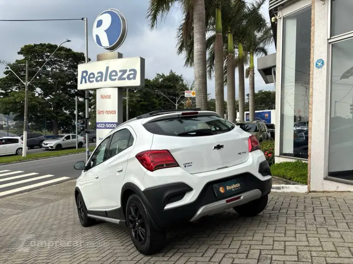 ONIX HATCH ACTIV 1.4 8V Flex 5p Mec.