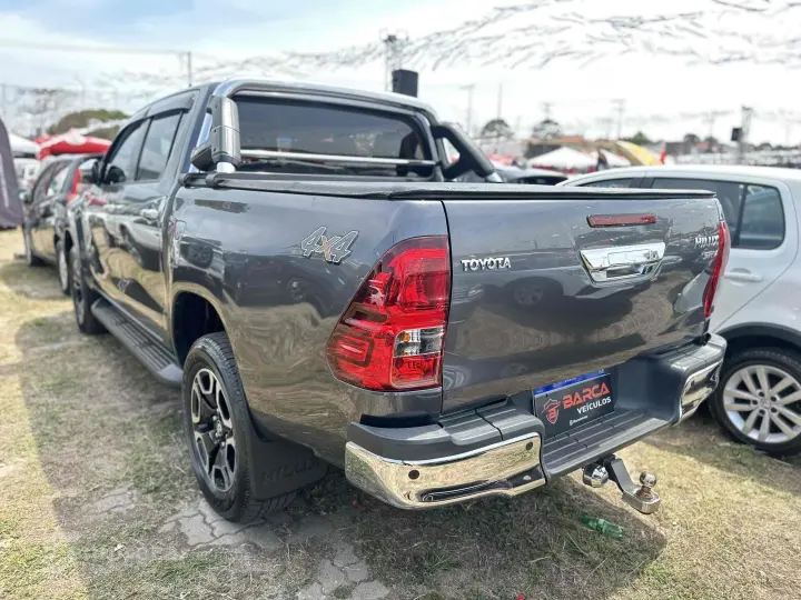 HILUX 2.8 D-4D TURBO DIESEL CD SRV 4X4 AUTOMÁTICO