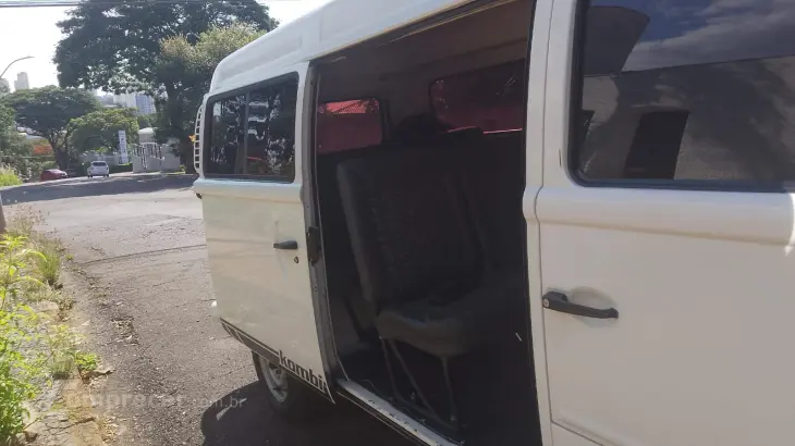 KOMBI 1.4 MI STD Lotação 8V