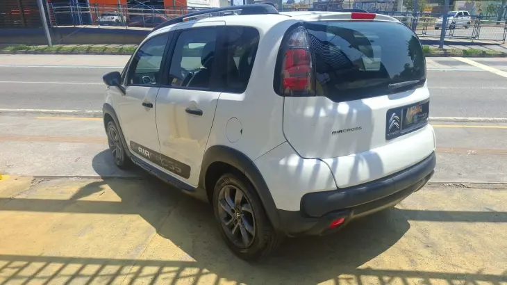 AIRCROSS 1.6 16V Live