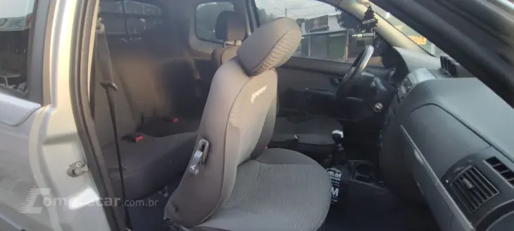 STRADA 1.8 MPI Adventure CD 8V