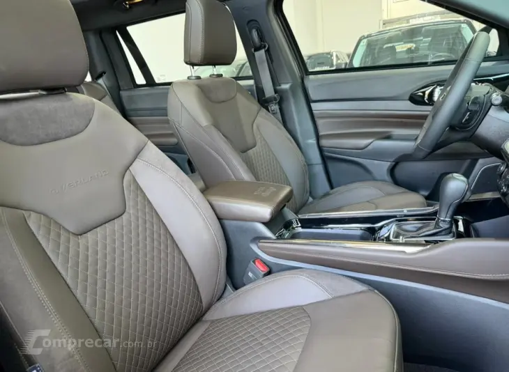 COMMANDER 2.2 Turbo Overland