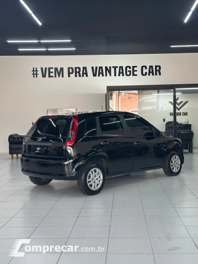 FIESTA 1.0 MPI Hatch 8V