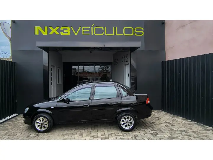 CLASSIC 1.0 MPFI LS 8V FLEX 4P MANUAL