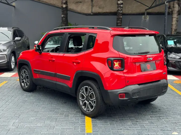 RENEGADE 1.8 16V Longitude