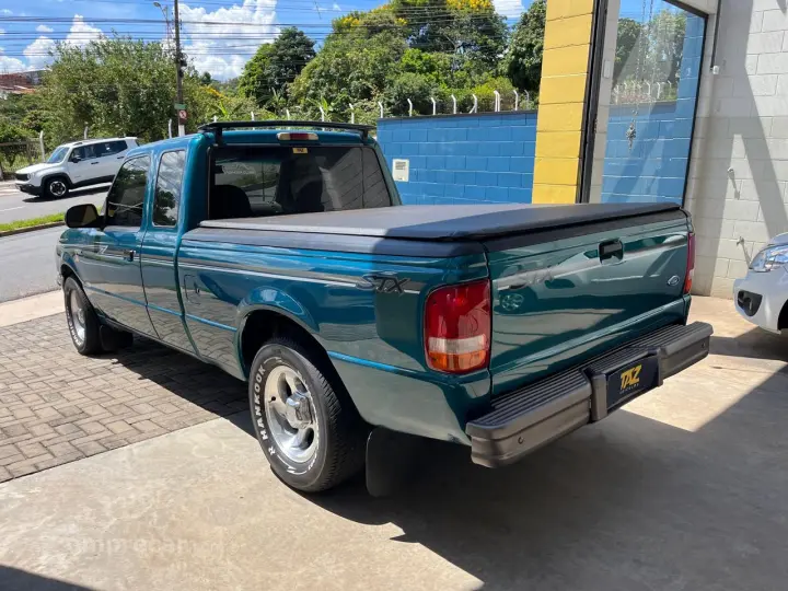 Ranger 4.0 V6 12V STX CABINE ESTENDIDA