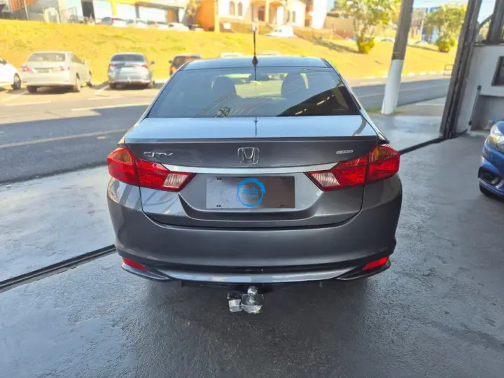 CITY Sedan DX 1.5 Flex 16V Aut.