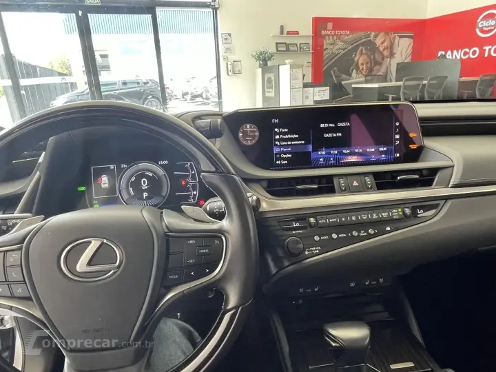 ES 300h 2.5 16V HÍBRIDO CVT