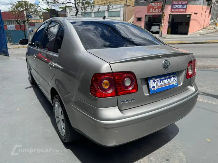 POLO SEDAN 1.6 MI Comfortline 8V