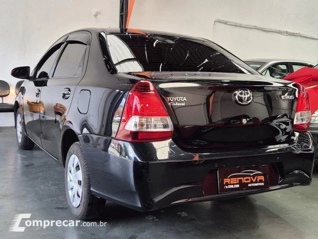 ETIOS SEDAN - 1.5 X SEDAN 16V 4P AUTOMÁTICO