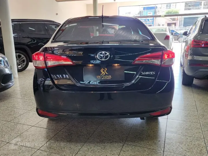 YARIS XL Sedan 1.5 Flex 16V 4p Aut.