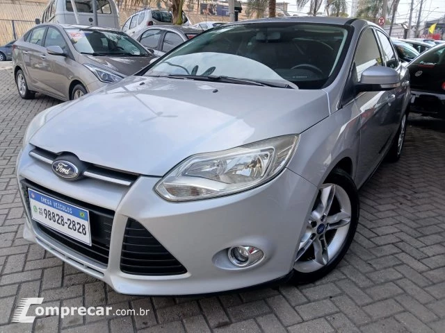 FOCUS SEDAN - 2.0 SE SEDAN 16V 4P POWERSHIFT