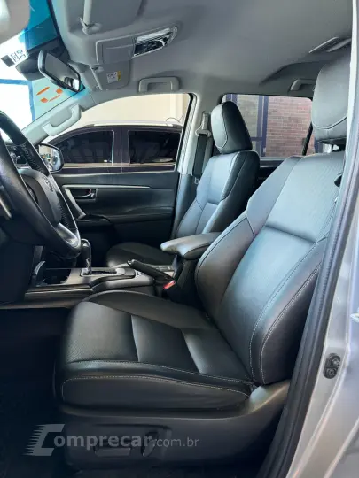 Hilux SW4 SRX 4x4 2.8 TDI 16V Dies. Aut.