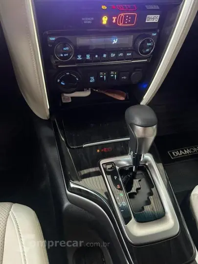 HILUX SW4 DIAMOND 2.8 TB 4X4 DIE. AUT.