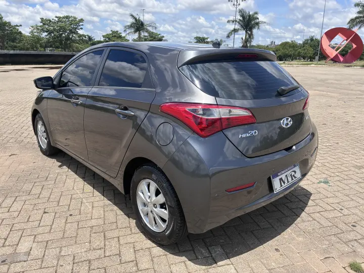 HB20 1.6 Comfort Plus 16V