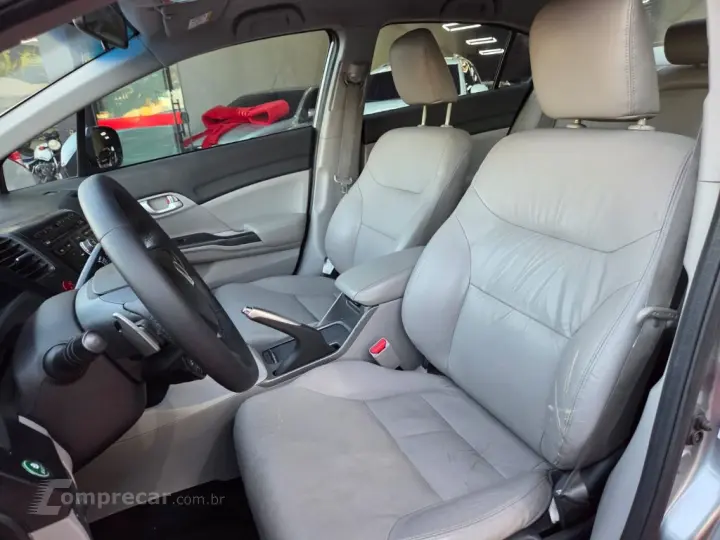 Civic Sedan LXR 2.0 Flexone 16V Aut. 4p