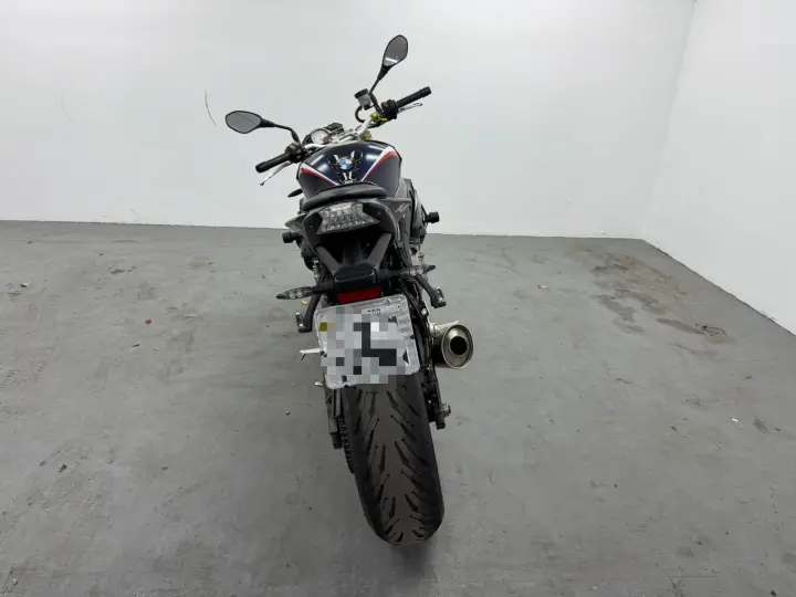 S1000 S1000 R