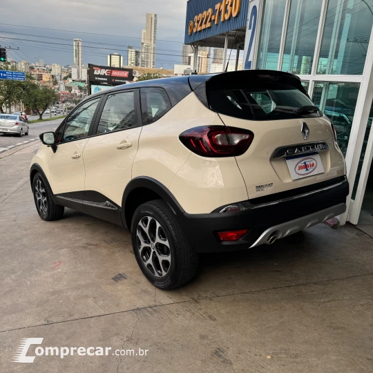 CAPTUR Intense 2.0 16V Flex 5p Aut.