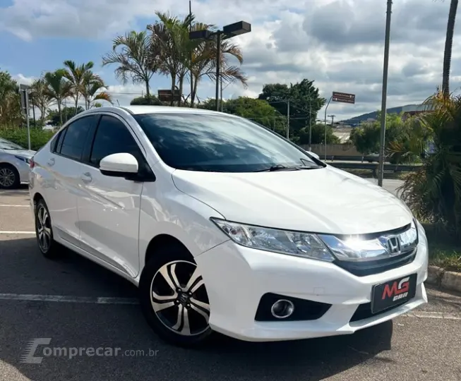 CITY 1.5 LX Sedan 16V