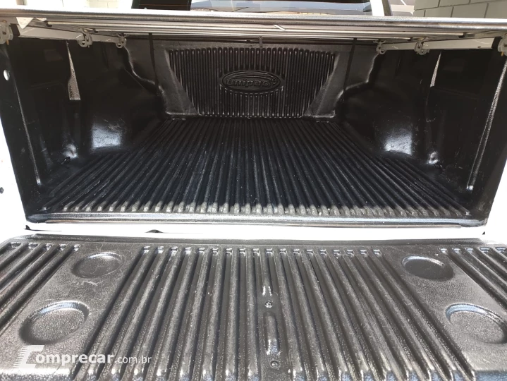 AMAROK 2.0 Comfortline 4X4 CD 16V Turbo Intercooler