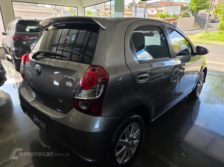 ETIOS 1.5 X Plus 16V