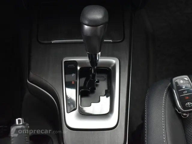 HILUX SW4 - 2.8 D-4D TURBO SRX 4X4 AUTOMÁTICO