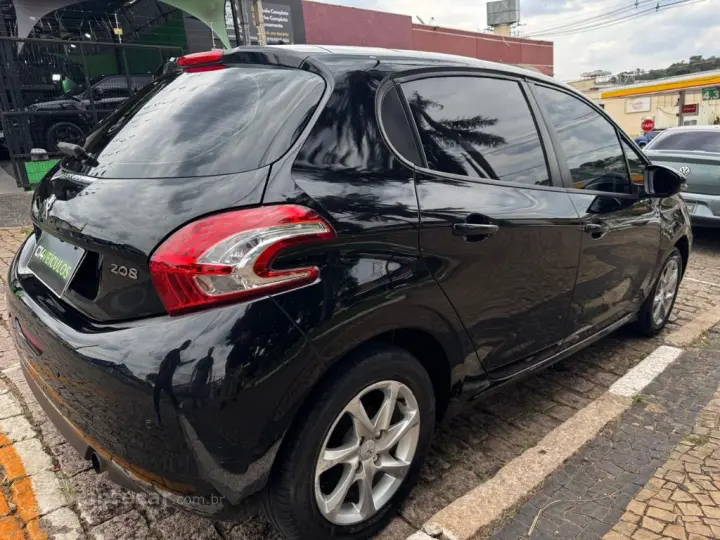 208 Allure 1.5 Flex 8V 5p